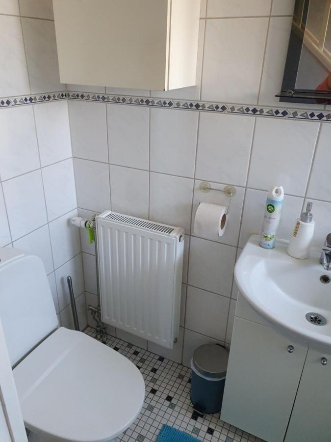 Hela Boendet Uthyres Överlida Extérieur photo